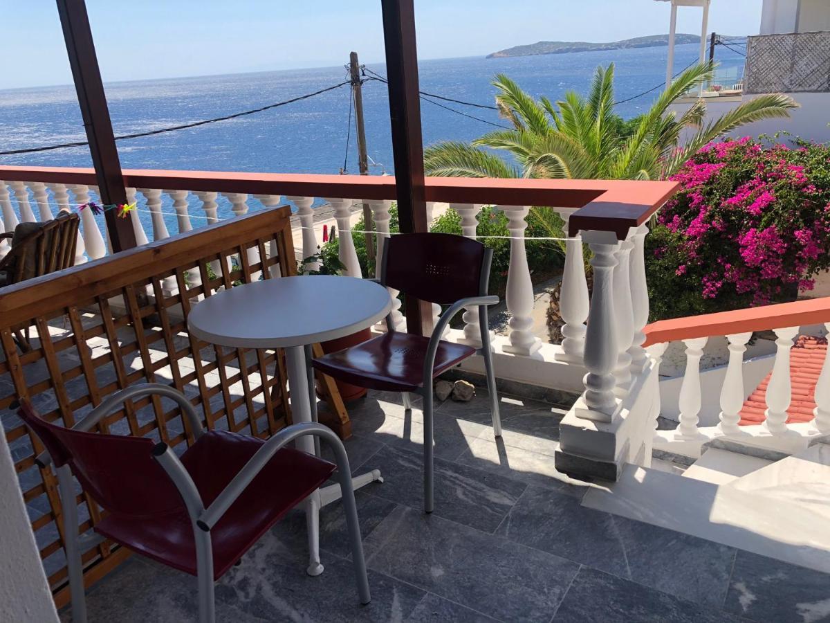 Villa Bonatsa Andros Home Batsíon Zewnętrze zdjęcie
