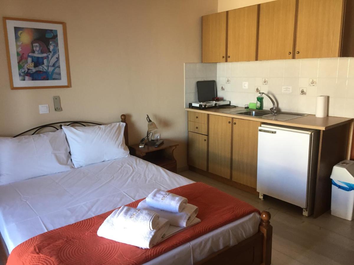 Villa Bonatsa Andros Home Batsíon Zewnętrze zdjęcie