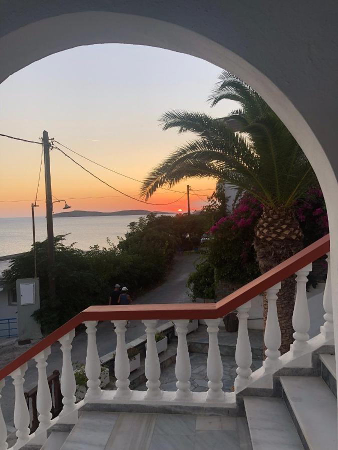 Villa Bonatsa Andros Home Batsíon Zewnętrze zdjęcie